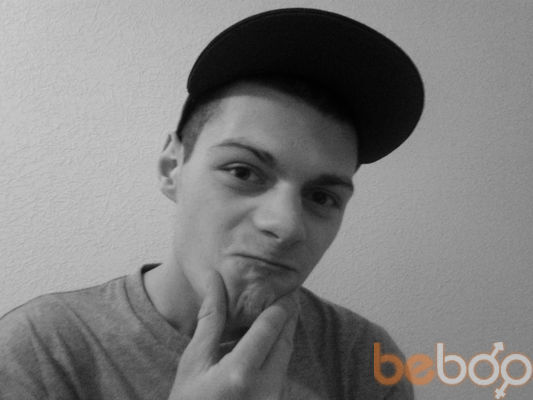  ,    Ray, 33 ,   