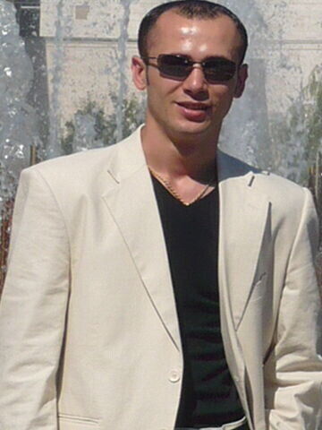  20323490  Tural, 35 ,    