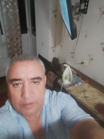  ,   Anatoliy, 52 ,   ,   , c , 