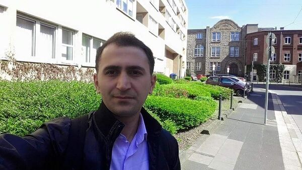  ,   Rufat, 37 ,   ,   , c 