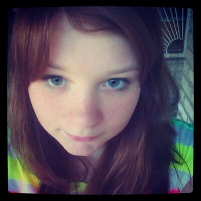  ,   Yana, 30 ,  