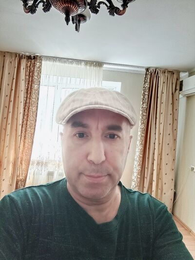  ,   Eduard, 52 ,   ,   