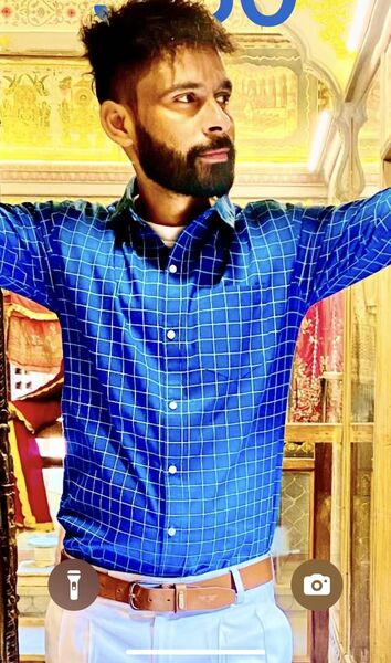  ,   Narinder, 38 ,   c 