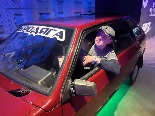  ,   Don Kastaned, 36 ,   