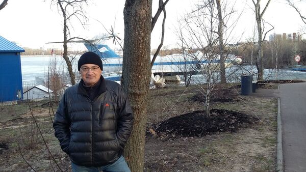  ,   Rinat, 62 ,   ,   , c 