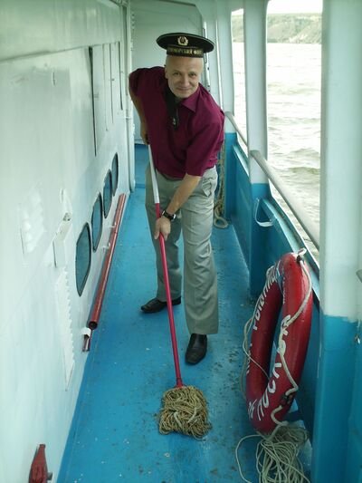  ,   Vikont, 59 ,   ,   , c 