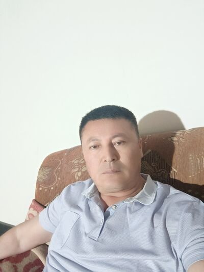  ,   Erkin, 36 ,  