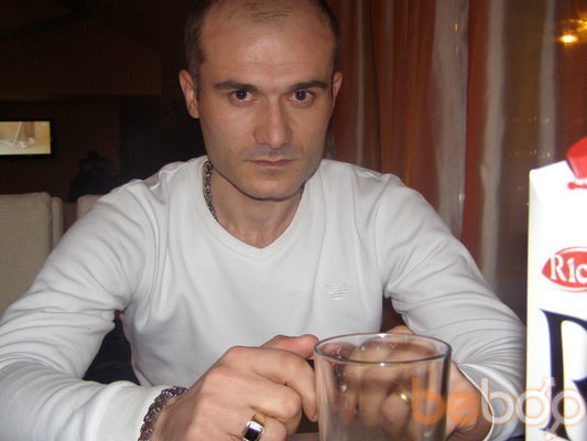  ,   Armen, 47 ,  