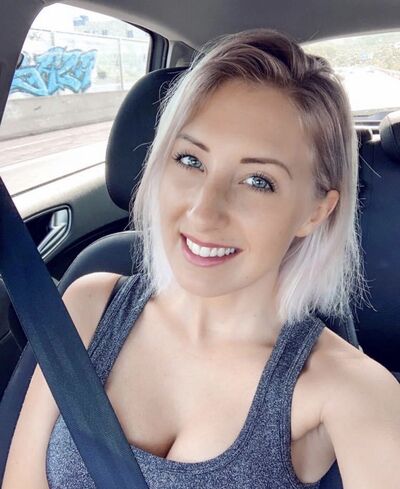  ,   Milena, 32 ,   ,   , 