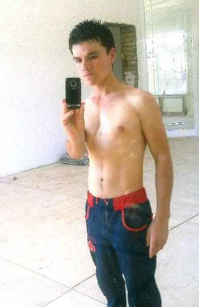  ,   BaBniK, 35 ,     , c , 