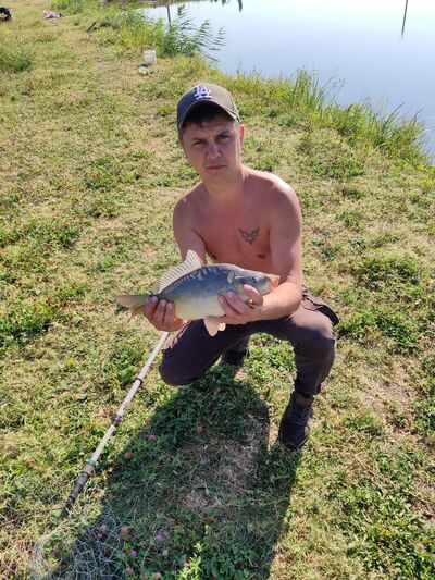  ,   Slava, 38 ,   ,   