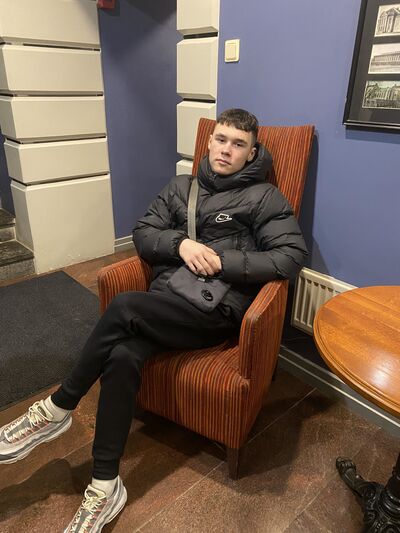  ,   Dima, 18 ,   ,   