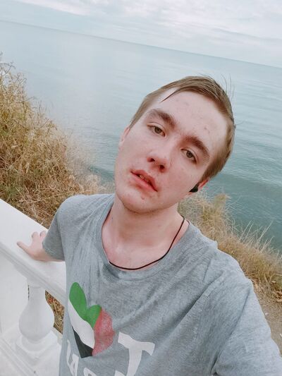 ,   Sasha, 22 ,   ,   , c 
