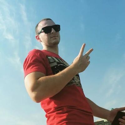  ,   Aleks, 42 ,   , 