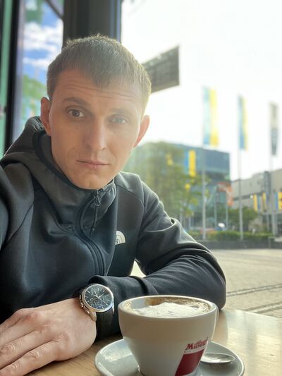  ,   PAVEL, 33 ,   ,   , c , 