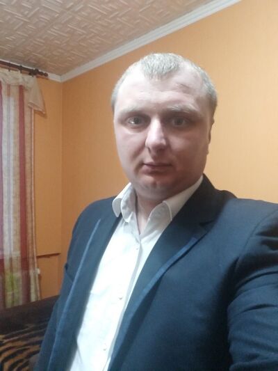  ,   Alexandru, 37 ,   ,   , c 