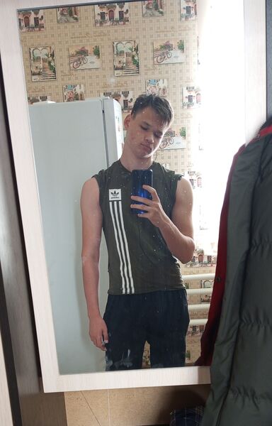  ,   Boris, 21 ,   ,   , c 