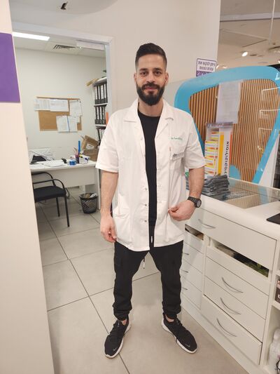  Tel Aviv-Yafo,   Ameer, 35 ,   c 