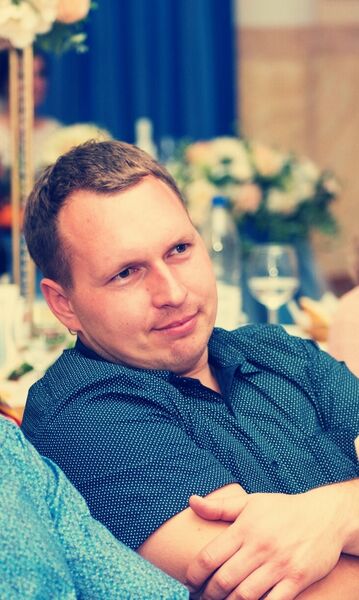  ,   Ruslan, 39 ,   ,   
