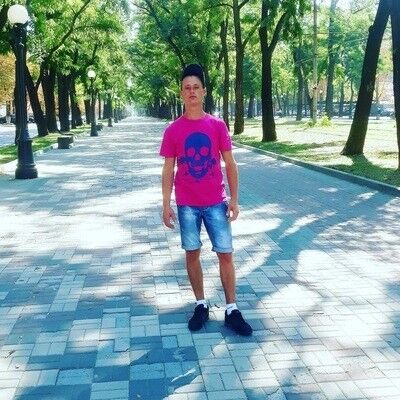  ,   Roma, 33 ,   ,   , c 