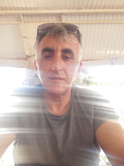  ,   Ali, 54 ,   ,   