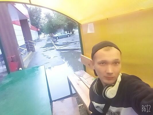  ,   Slava, 26 ,   ,   , c , 