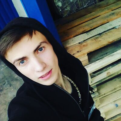 ,   Anybis, 28 ,   ,   , c 