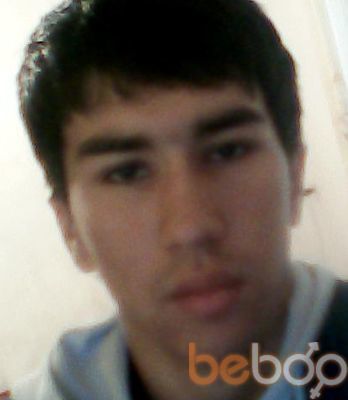  ,   Uktam, 32 ,  