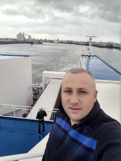  ,   Sanoj, 47 ,   ,   , c 