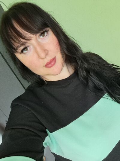  ,   Marina, 37 ,   ,   