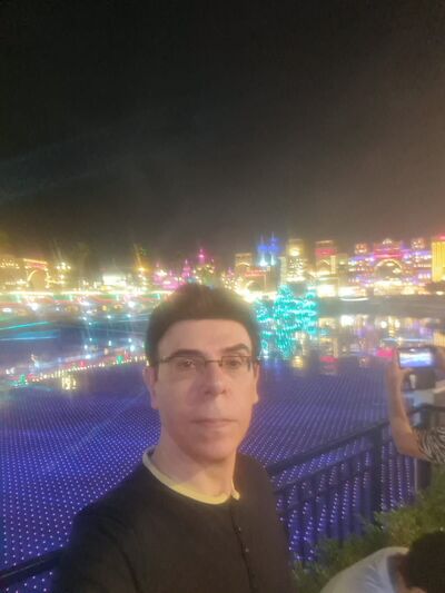  ,   Tony, 40 ,   ,   , c , 
