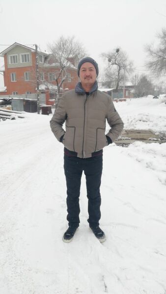  ,   Alisher, 40 ,   ,   