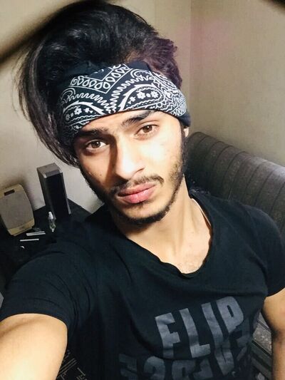  ,   Ahmet, 25 ,   ,   