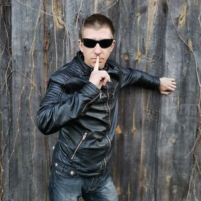  ,   Alex, 37 ,   ,   , c , 