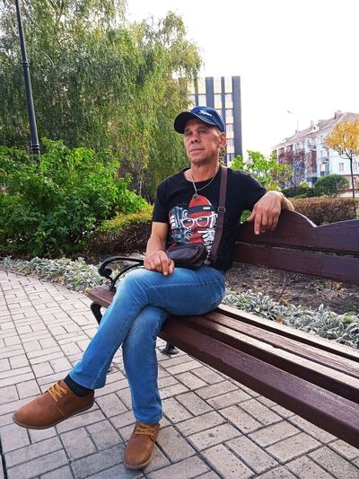  ,   Oleg, 58 ,   ,   , c 