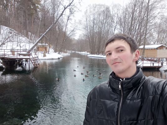  ,   Artem, 35 ,   c 
