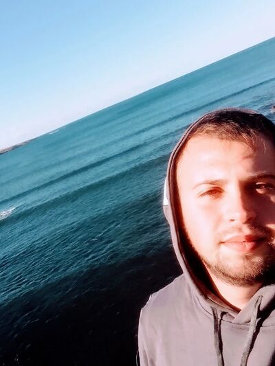  --,   Ilya, 23 ,   ,   , 