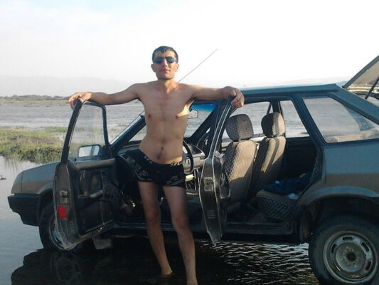  ,   Umid, 42 ,   