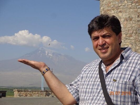  ,   HOVHANNES, 56 ,   ,   , c 