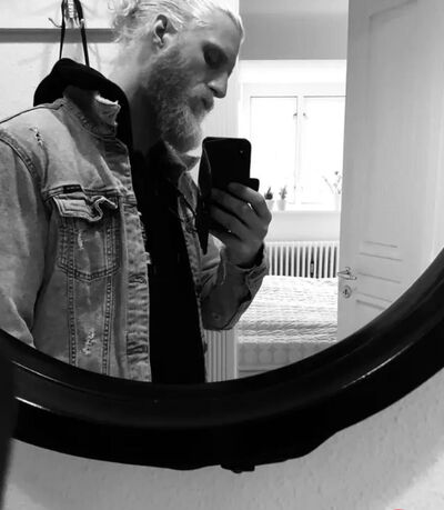  ,   Valentin, 35 ,   ,   , c , 