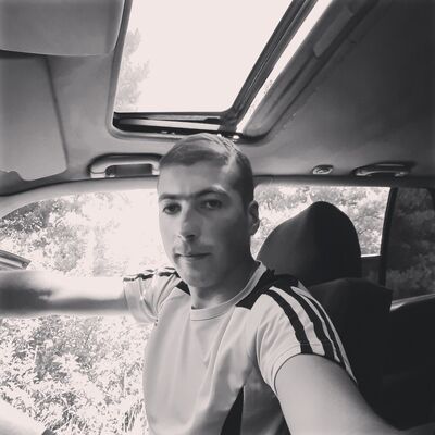  ,   David, 28 ,   ,   , c 