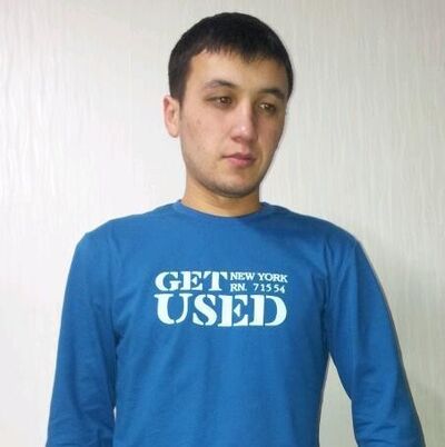  -,   Ilya, 32 ,   