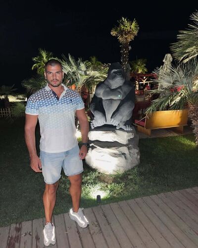  ,   Artem, 35 ,     , c 