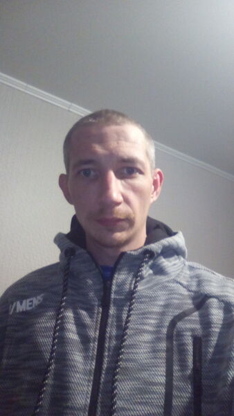  ,   Ilya, 37 ,   ,   , c , 
