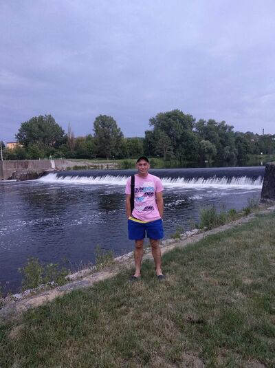  ,   Sasha, 52 ,   ,   , c 