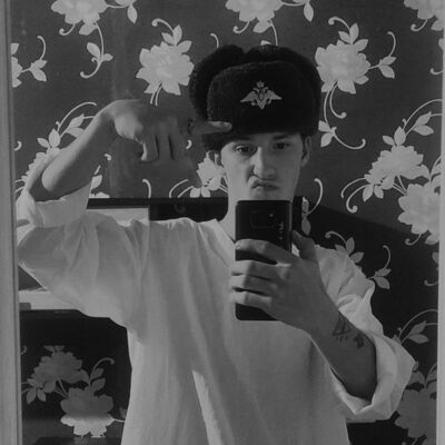  ,   Maksim, 22 ,   ,   