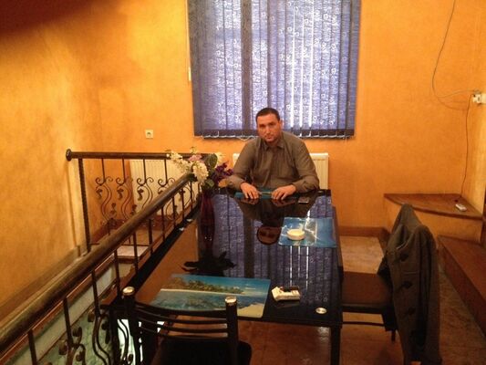  ,   Yusik, 44 ,   ,   , c 