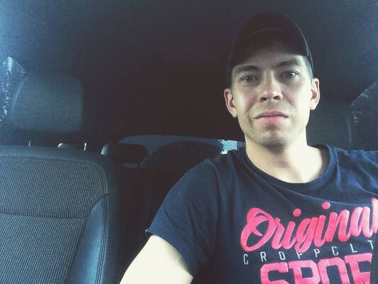  ,   Pavel, 33 ,   ,   