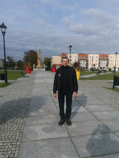  ,   Ruslan, 47 ,   ,   , c , 