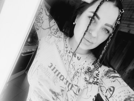  ,   Evgenia, 28 ,   ,   